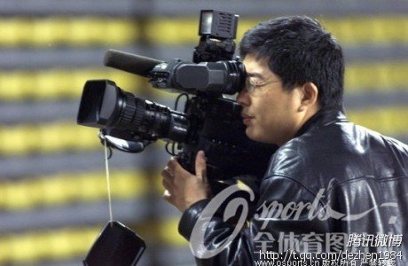 国足出线十周年回忆:青葱刘建宏 庆祝摔脸盆