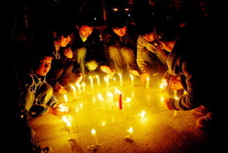 2011年度教育热点:甘肃校车事故