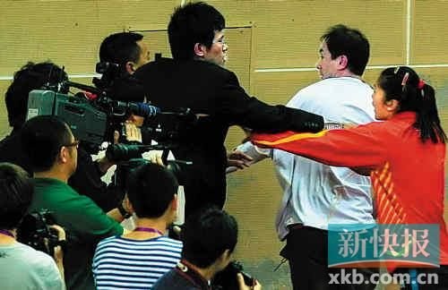 <em>恒大女排主场</em>PK天津欲复仇 对手赛前连折大将