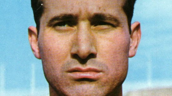 巴萨传奇球星之--场上甘愿牺牲的格拉西亚 - 即