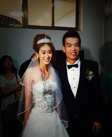 三喜临门!张庆鹏解立彬办婚礼 莫科浪漫求婚