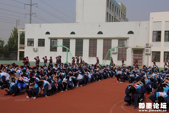 即墨教体局召开2017年校园应急疏散演练现场